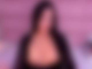 Live cam show with Hanna Taylor - Latina Teen (18+) on Camsoda | colombia