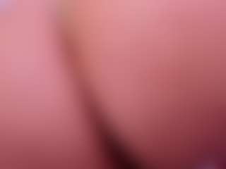 Live cam show with Hanna Taylor - Squirt Teen (18+) on CamwithHer