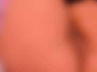 Live cam show with Hanna Taylor - Striptease on Dolls Live