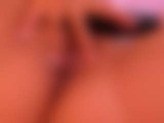 Live cam show with Hanna Taylor - Spy Petite on Camversity