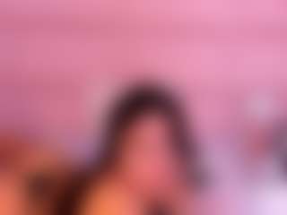 Live cam show with Hanna Taylor - Striptease on liverealitysex.com