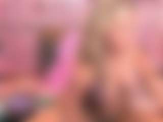 Live cam show with LiaMetz - Flex on Camsoda