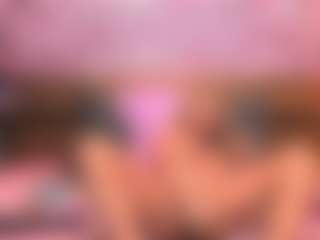 Live cam show with LiaMetz - Flex on livesuperchat.net