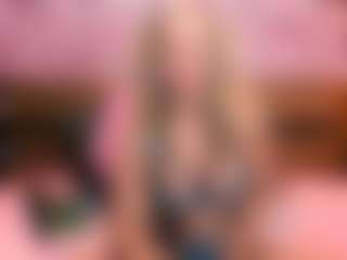Live cam show with LiaMetz - Smoke on Camsoda