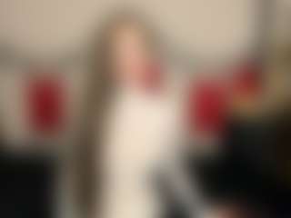 Live cam show with labianca - Brown Hair on Strip Flash - Live Sex Shows
