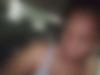 Live cam show with pinkrackz - Black on Cam Slut
