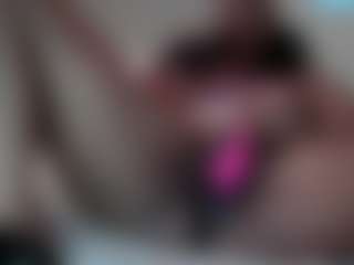 pinkrackz's Live Sex Cam Show