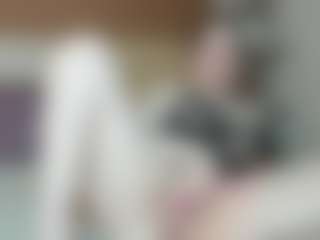 Live cam show with mandyblaire - Busty on livesuperchat.net