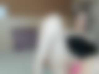 Live cam show with mandyblaire - Tittyfuck on liverealitysex.com