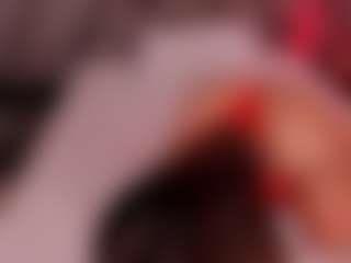 Live cam show with Salomme Cruz - Curvy on SquirtSoMuch