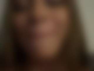 Live cam show with Salomme Cruz - BBW on MyBangCams