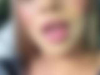 Salomme Cruz's Live Sex Cam Show