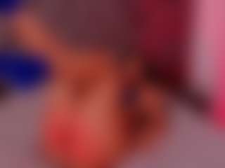 Live cam show with Salomme Cruz - Ass Bouncing on Strip Flash - Live Sex Shows