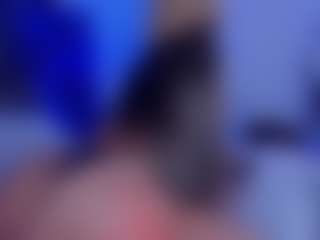 Live cam show with Salomme Cruz - Lush on thefappeningchat.com