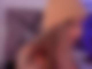 Live cam show with Salomme Cruz - Big Ass on LiveSexCams6