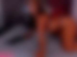 Live cam show with Salomme Cruz - HD Lovense on StripNow