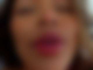 Salomme Cruz's Live Sex Cam Show