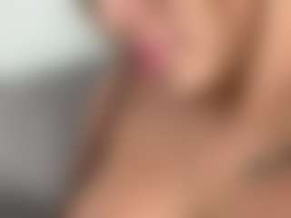 Salomme Cruz's Live Sex Cam Show