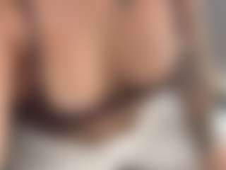 Salomme Cruz's Live Sex Cam Show