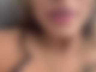 Live cam show with Salomme Cruz - Nympho on Cam Slut