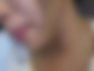 Live cam show with Salomme Cruz - Blonde Hair Fetish on TottyGirls