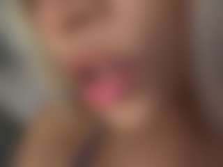 Salomme Cruz's Live Sex Cam Show