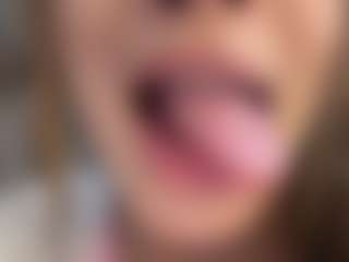 Salomme Cruz's Live Sex Cam Show