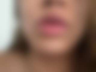Live cam show with Salomme Cruz - Lovense on Uber Horny