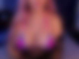 Salomme Cruz's Live Sex Cam Show
