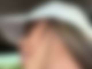 Salomme Cruz's Live Sex Cam Show