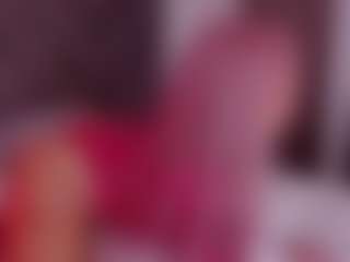 Live cam show with Salomme Cruz - Strip Blonde Hair on CamwithHer