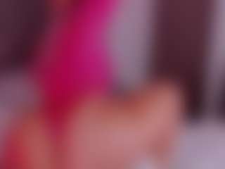 Live cam show with Salomme Cruz - Gagging on fapnchat