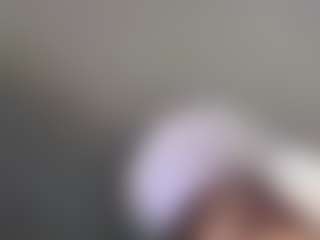 Live cam show with Salomme Cruz - Oral on chickslive.net