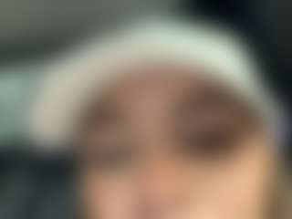 Salomme Cruz's Live Sex Cam Show