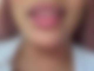 Salomme Cruz's Live Sex Cam Show