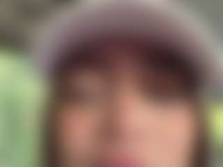 Salomme Cruz's Live Sex Cam Show