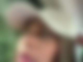 Salomme Cruz's Live Sex Cam Show