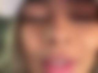 Salomme Cruz's Live Sex Cam Show