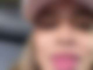 Salomme Cruz's Live Sex Cam Show