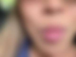Salomme Cruz's Live Sex Cam Show