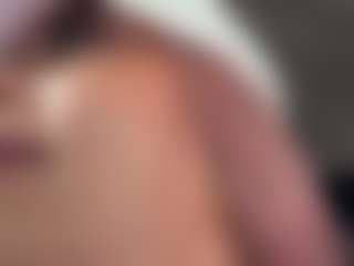 Live cam show with Salomme Cruz - Hispanic on camgirlchat.live
