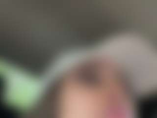 Salomme Cruz's Live Sex Cam Show
