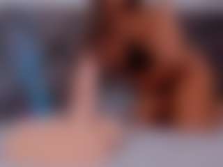 Live cam show with Salomme Cruz - Brown Eyes Toys on mypornchat.com