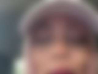 Salomme Cruz's Live Sex Cam Show