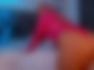 Live cam show with Salomme Cruz - Big Tits Curvy on hotwifechat.live