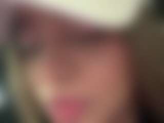 Salomme Cruz's Live Sex Cam Show