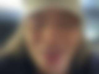 Salomme Cruz's Live Sex Cam Show