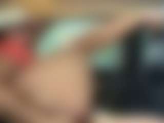 Live cam show with Salomme Cruz - Mobile on Camsoda