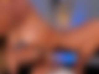 Live cam show with renatareyes - Nature on crypto-cams