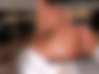 Live cam show with renatareyes - Brown Hair on makecum.org